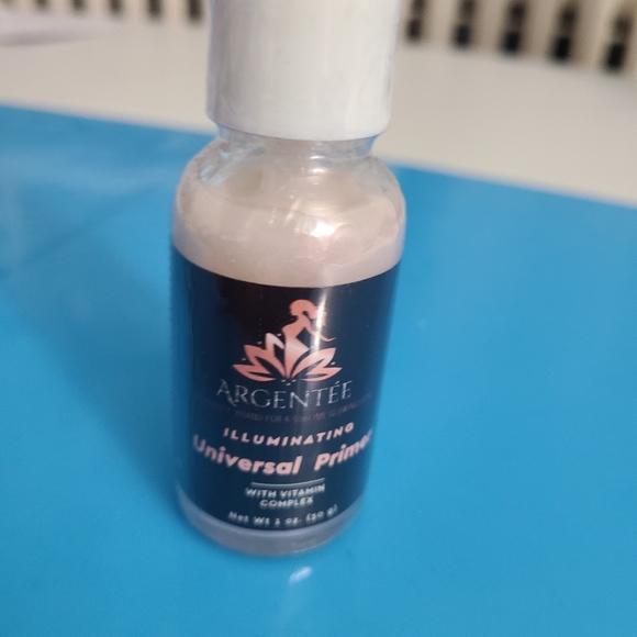 Makeup Primer - Picture 5 of 9